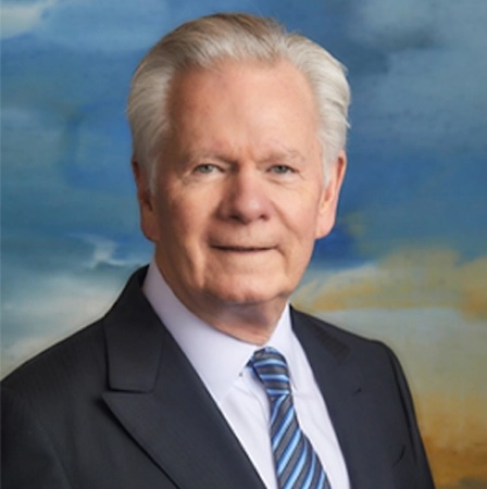 Photo of Mark E. Minyard